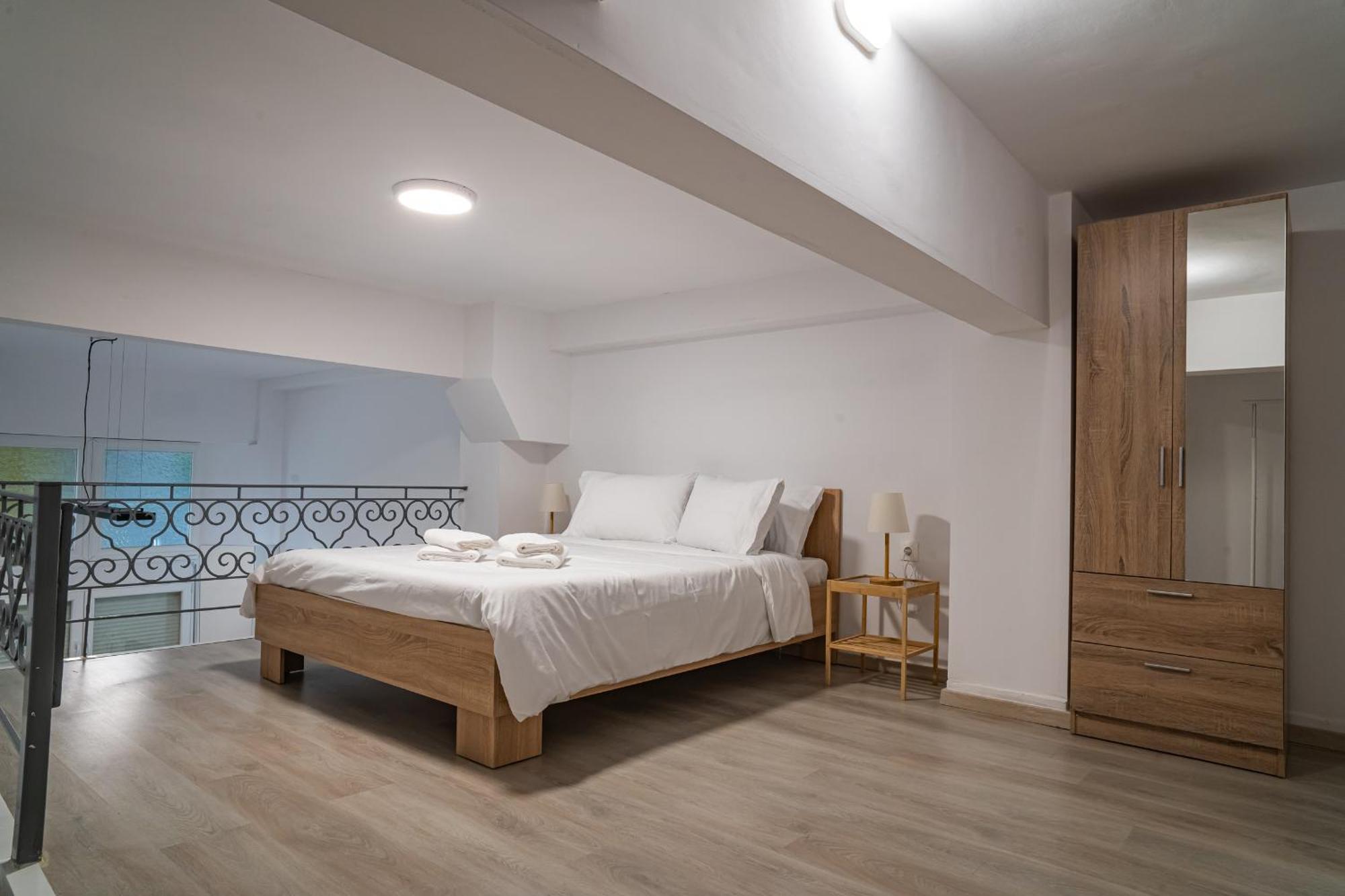 Apartment Feel Greek Hospitality #θ005